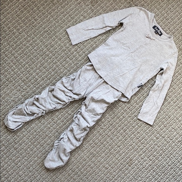 Pom Pom Ruched Grey Matching Set - Picture 1 of 8